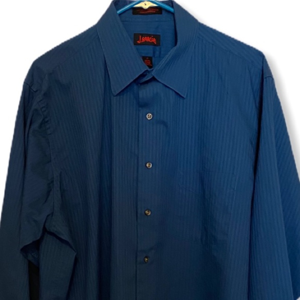 Men’s J. Garcia dress shirt